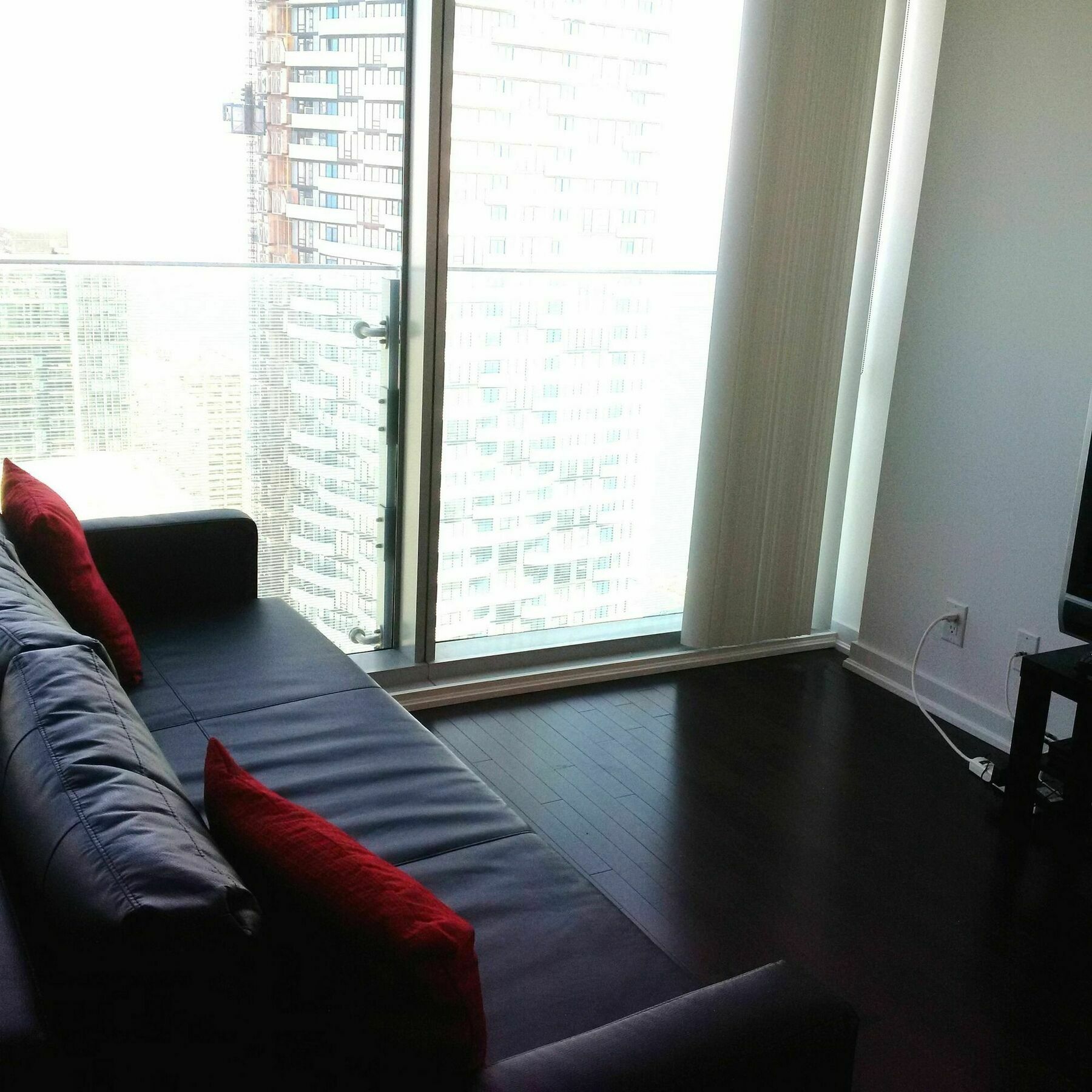 Trinity Suites - Condo On York Street Toronto Exterior photo